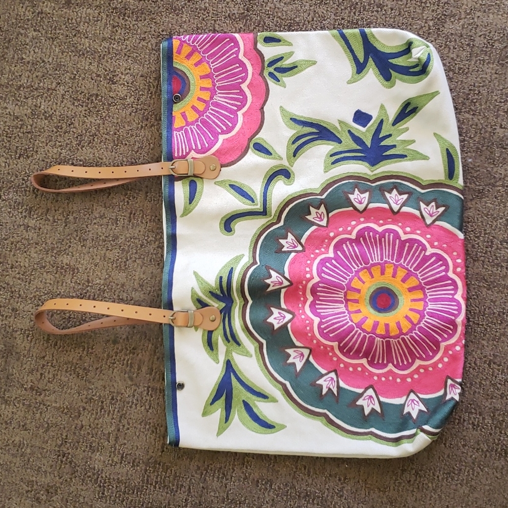 Star Mela floral tote